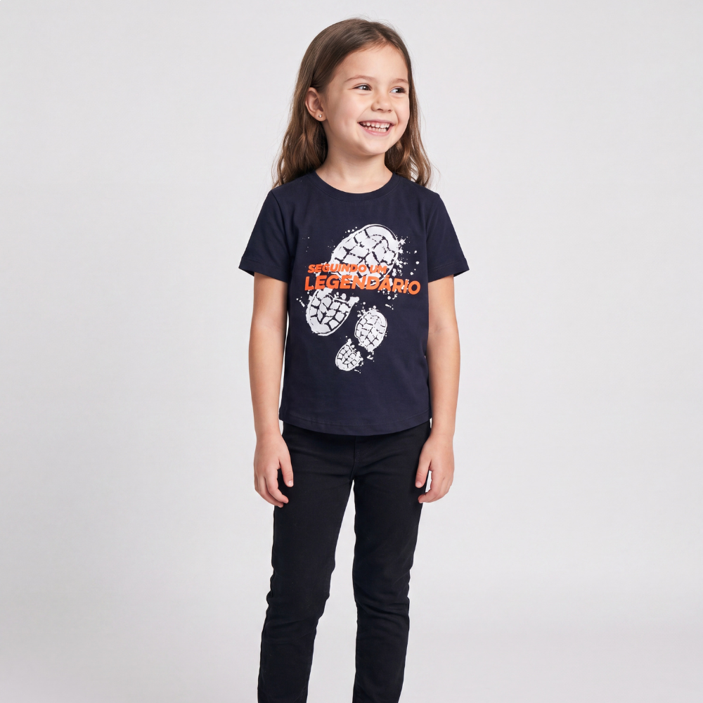 Kids T-Shirt Following a Legendario - Black